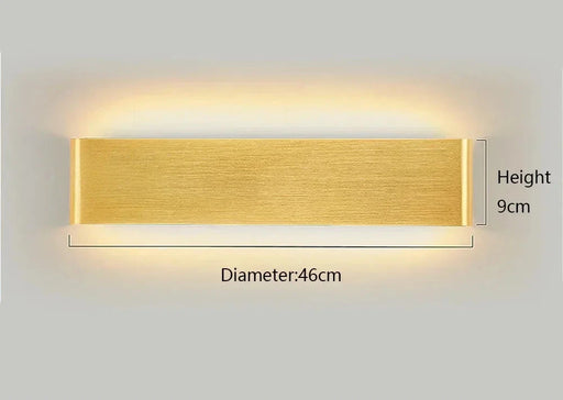 Gold modern LED wall sconce with dimensions 46cm diameter and 9cm height, displaying elegant aluminum design for indoor lighting.